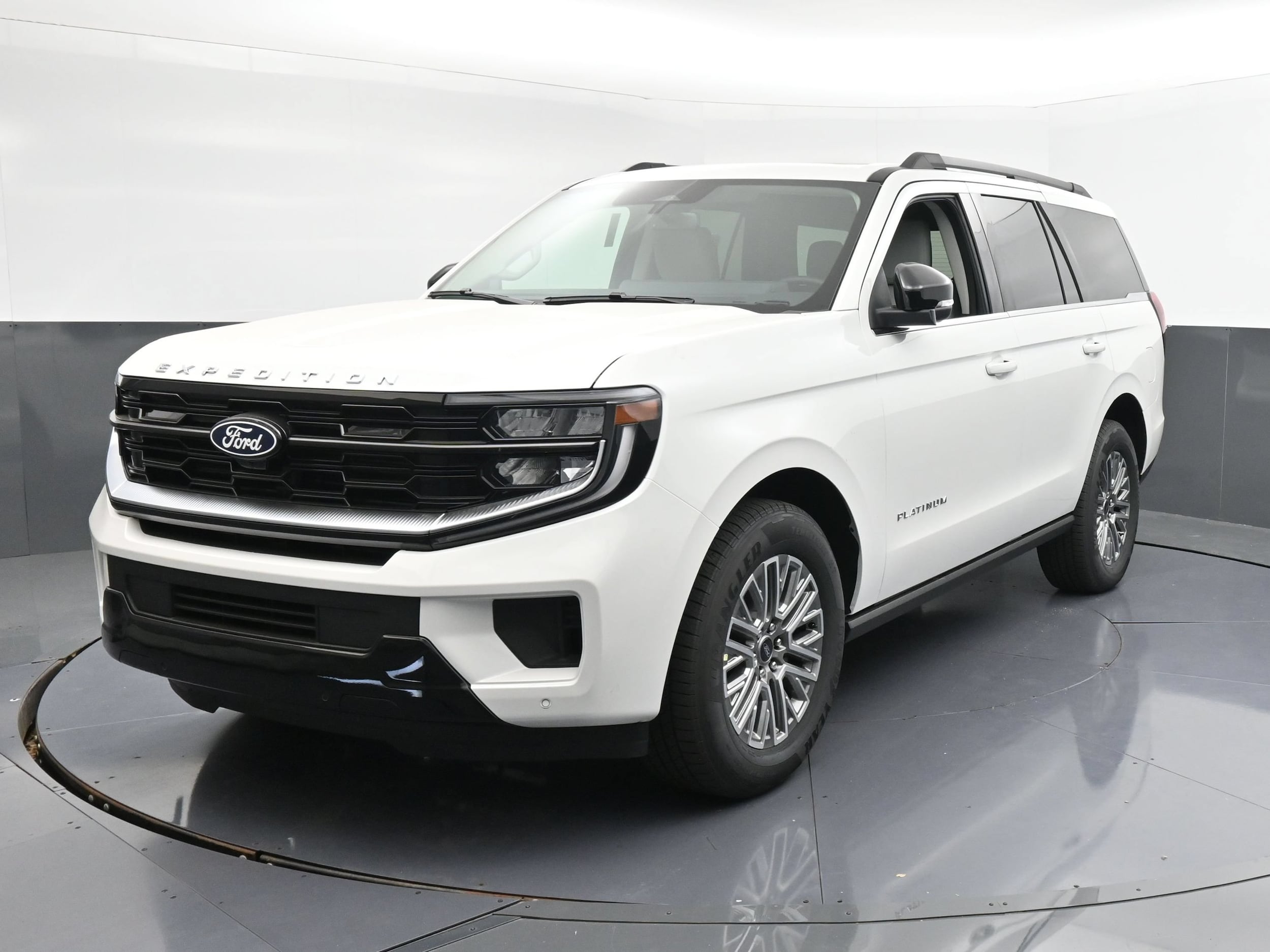 New 2027 Ford Expedition Platinum