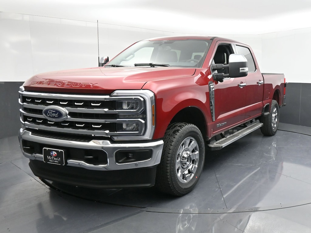 New 2026 Ford F-250 LARIAT Truck Crew Cab