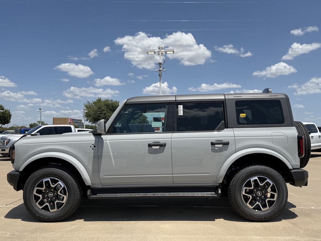 New 2026 Ford Bronco Outer Banks SUV