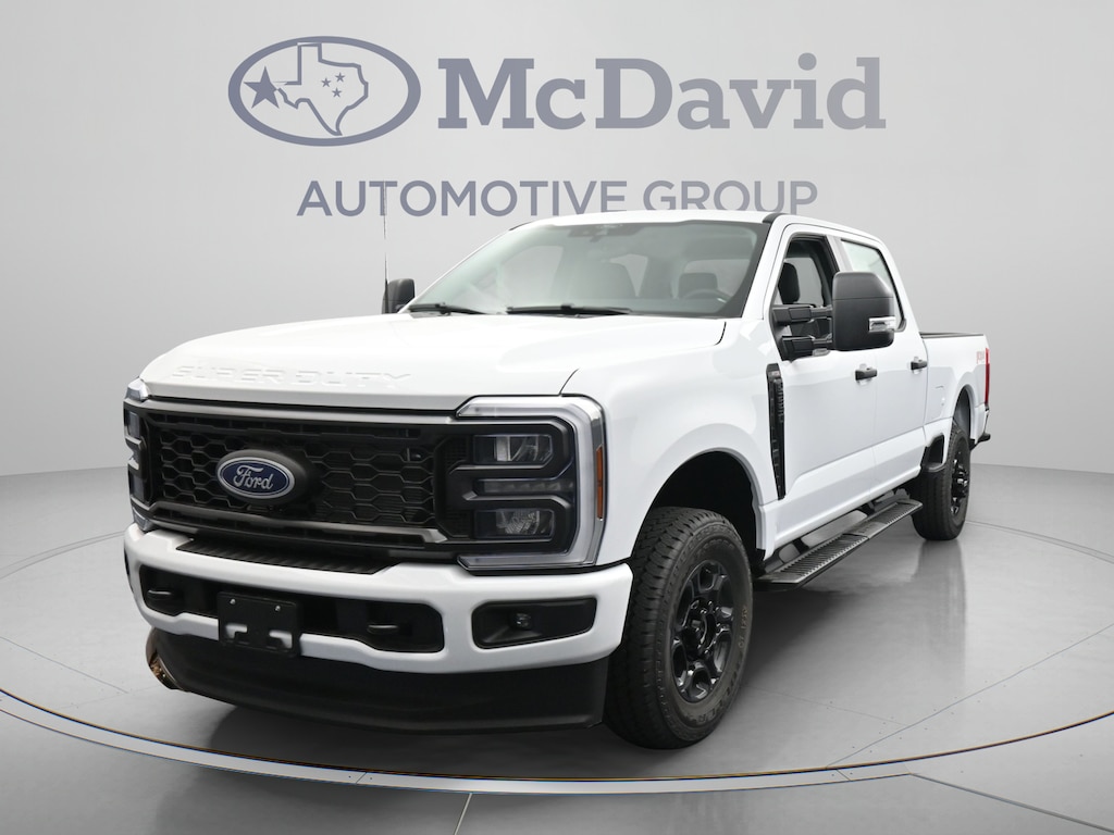 New 2026 Ford F-250 XL Truck Crew Cab