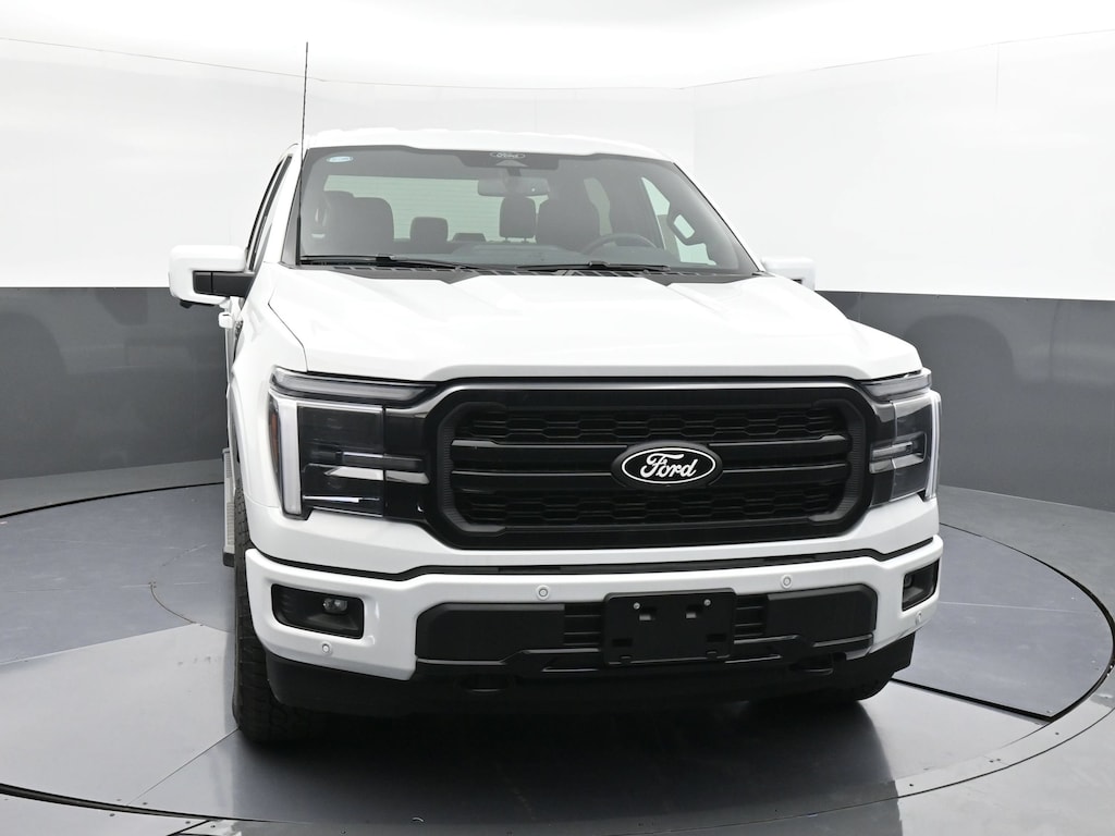 New 2026 Ford F-150 LARIAT Truck SuperCrew Cab