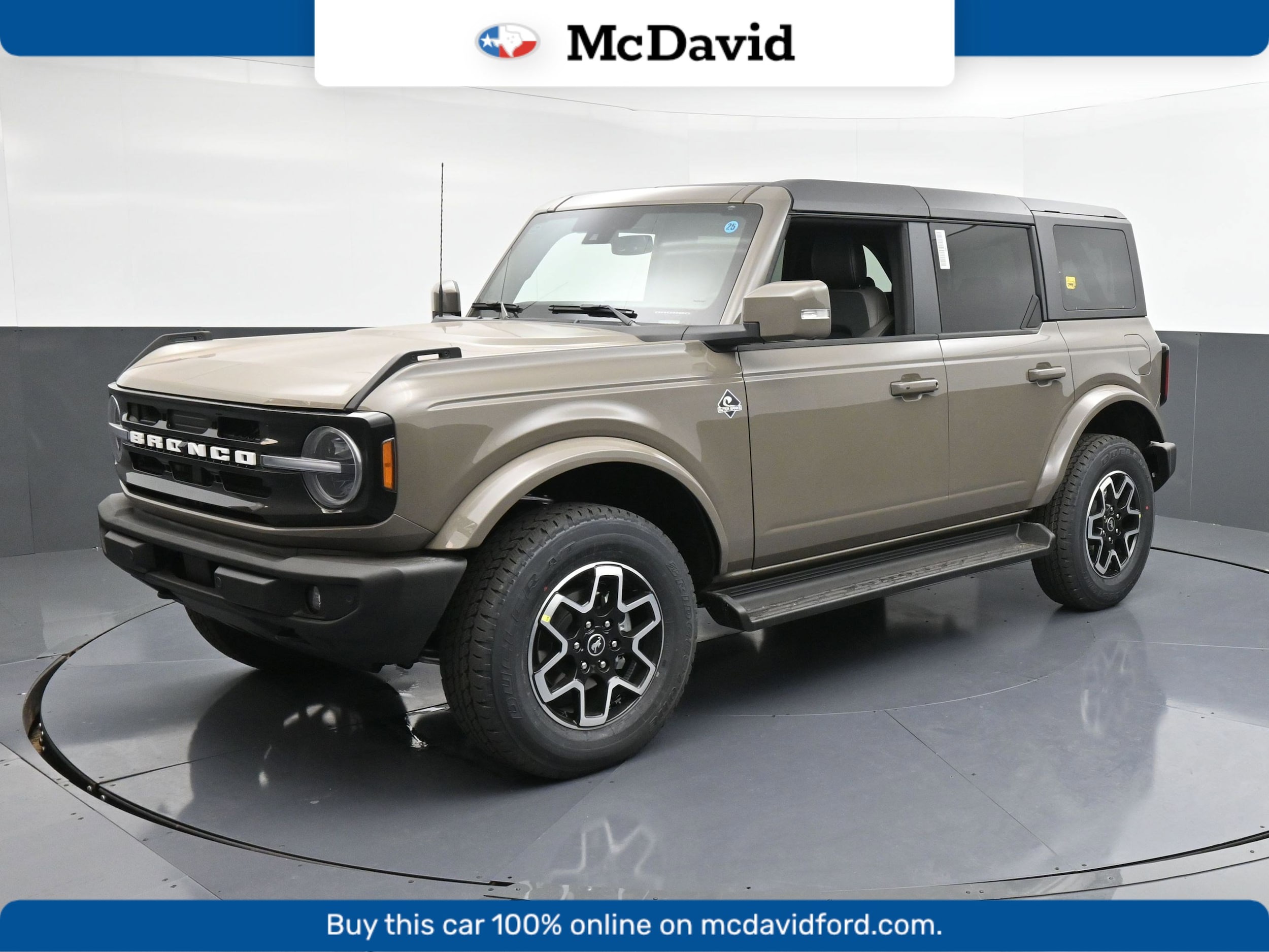 2025 Ford Bronco 4-Door Outer Banks's photo