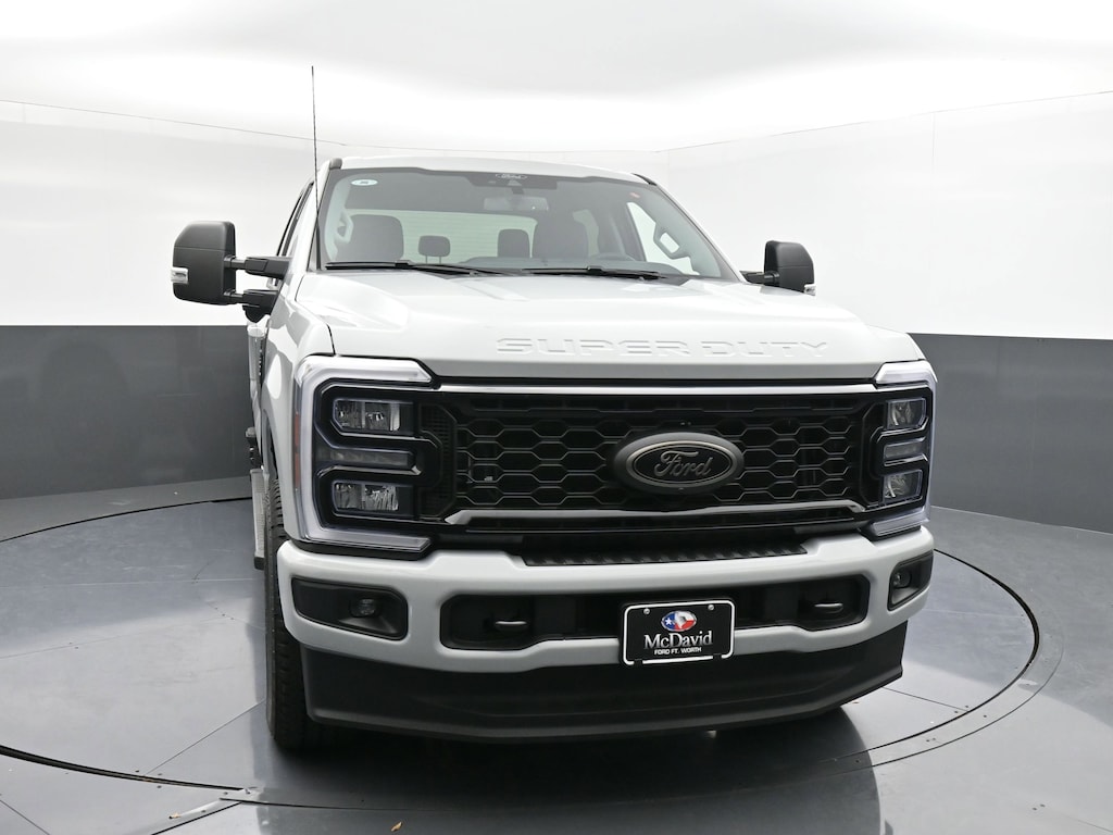 New 2026 Ford F-250 XLT Truck Crew Cab