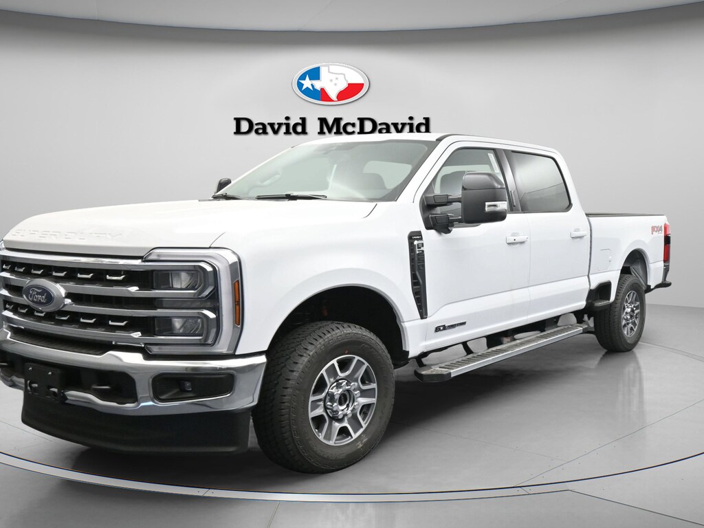 New 2026 Ford F-250 LARIAT Truck Crew Cab