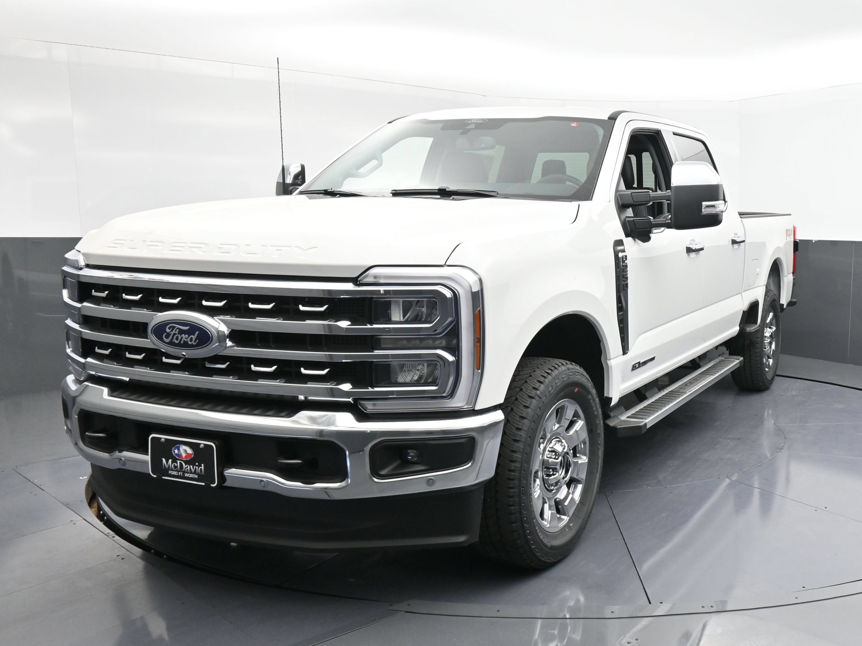 New 2026 Ford F-250 LARIAT Truck Crew Cab