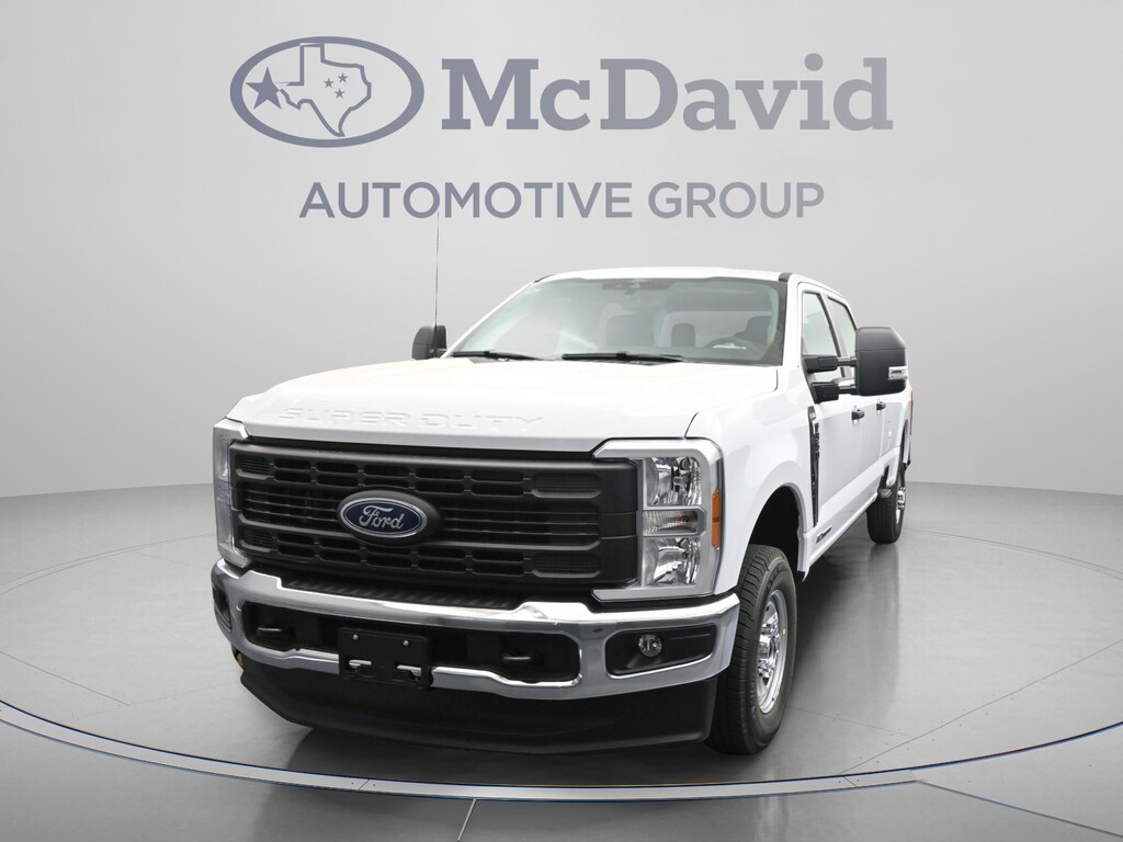 New 2026 Ford F-350 XL Truck Crew Cab