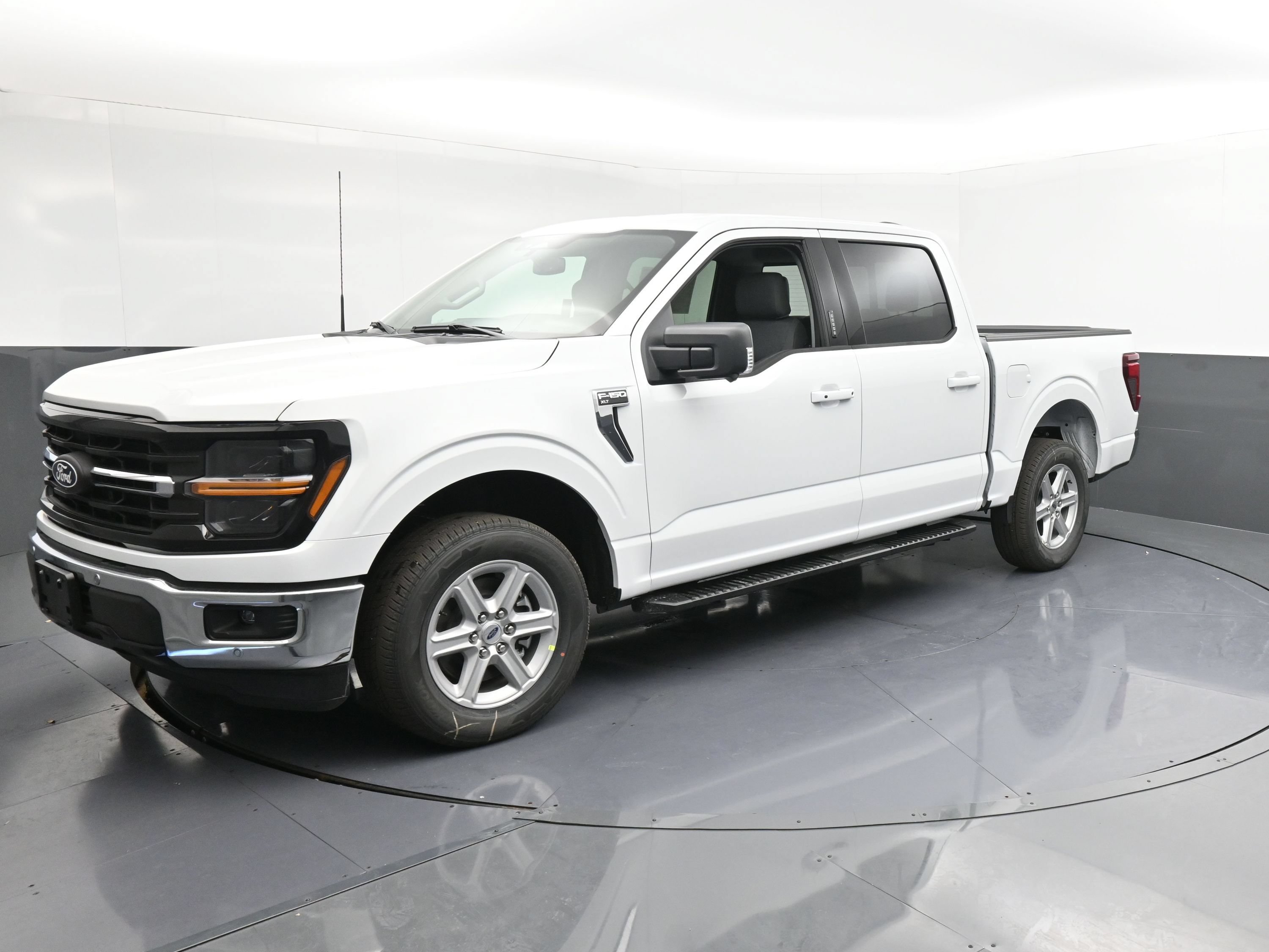2026 Ford F-150 XLT Truck SuperCrew Cab