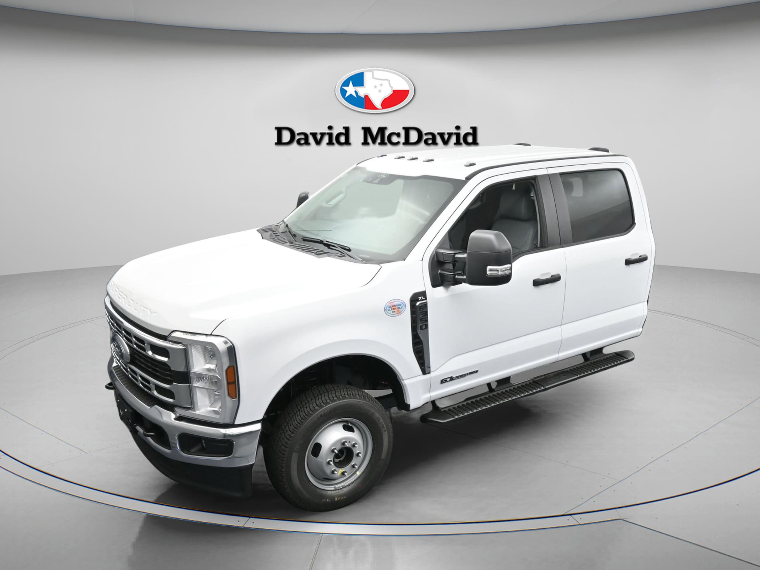 2026 Ford F-350 XL 4x4 Crew Cab 179-In DRW's photo