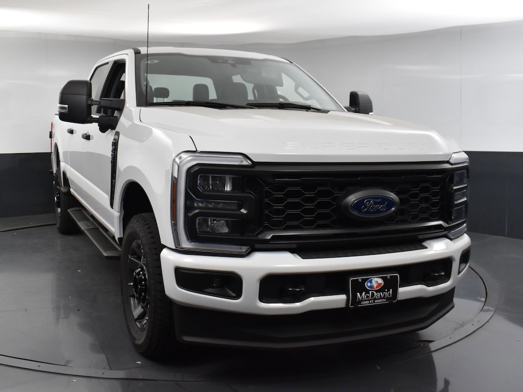 Used 2024 Ford F-250 XL Truck Crew Cab