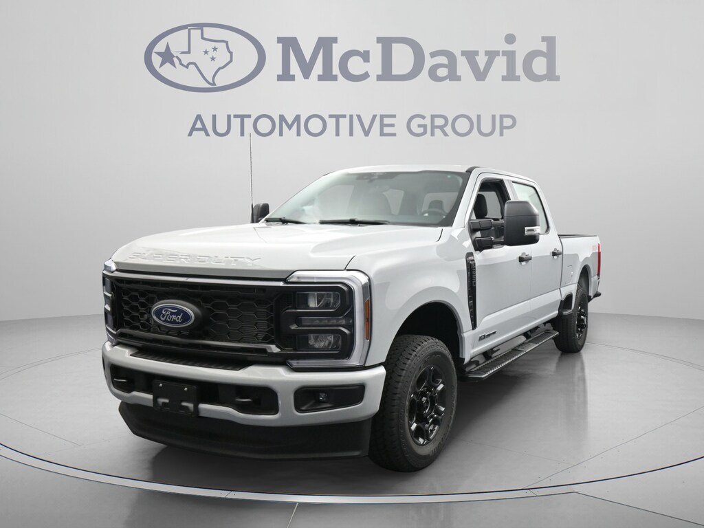 New 2026 Ford F-250 XL Truck Crew Cab