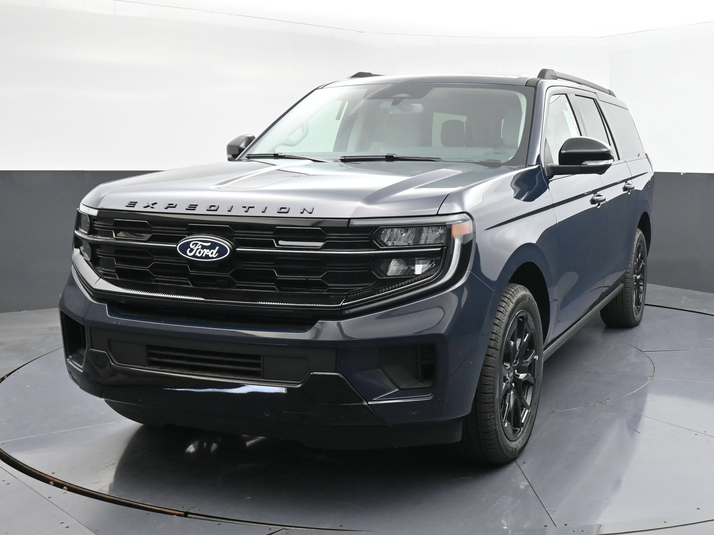 2027 Ford Expedition Max Platinum SUV
