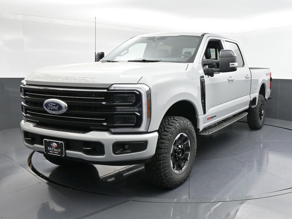 New 2026 Ford F-250 Platinum Truck Crew Cab