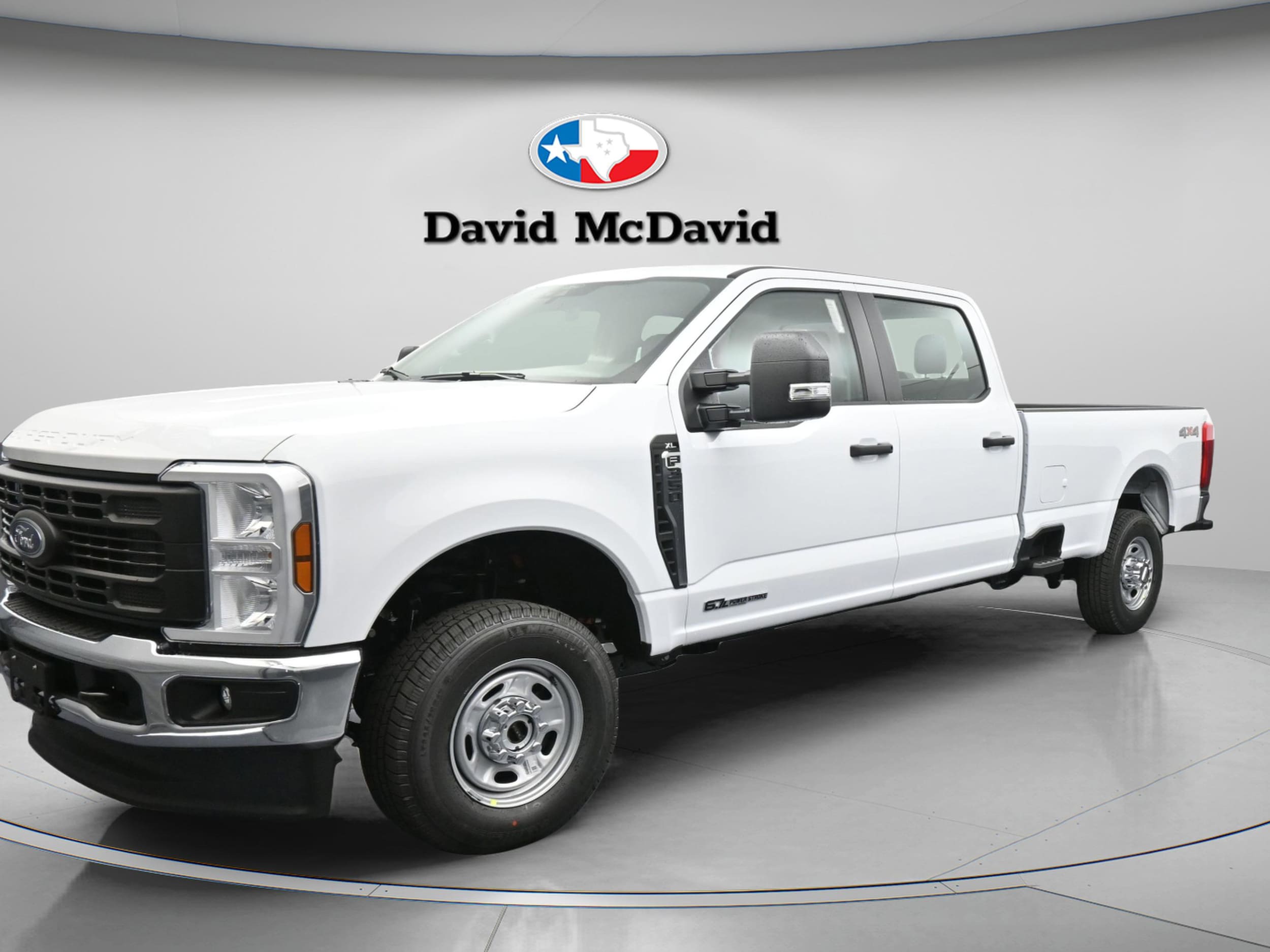 2026 Ford F-350 XL 4x4 Crew Cab 8' Box SRW's photo