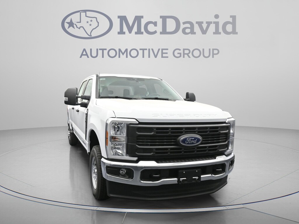 New 2026 Ford F-350 XL Truck Crew Cab