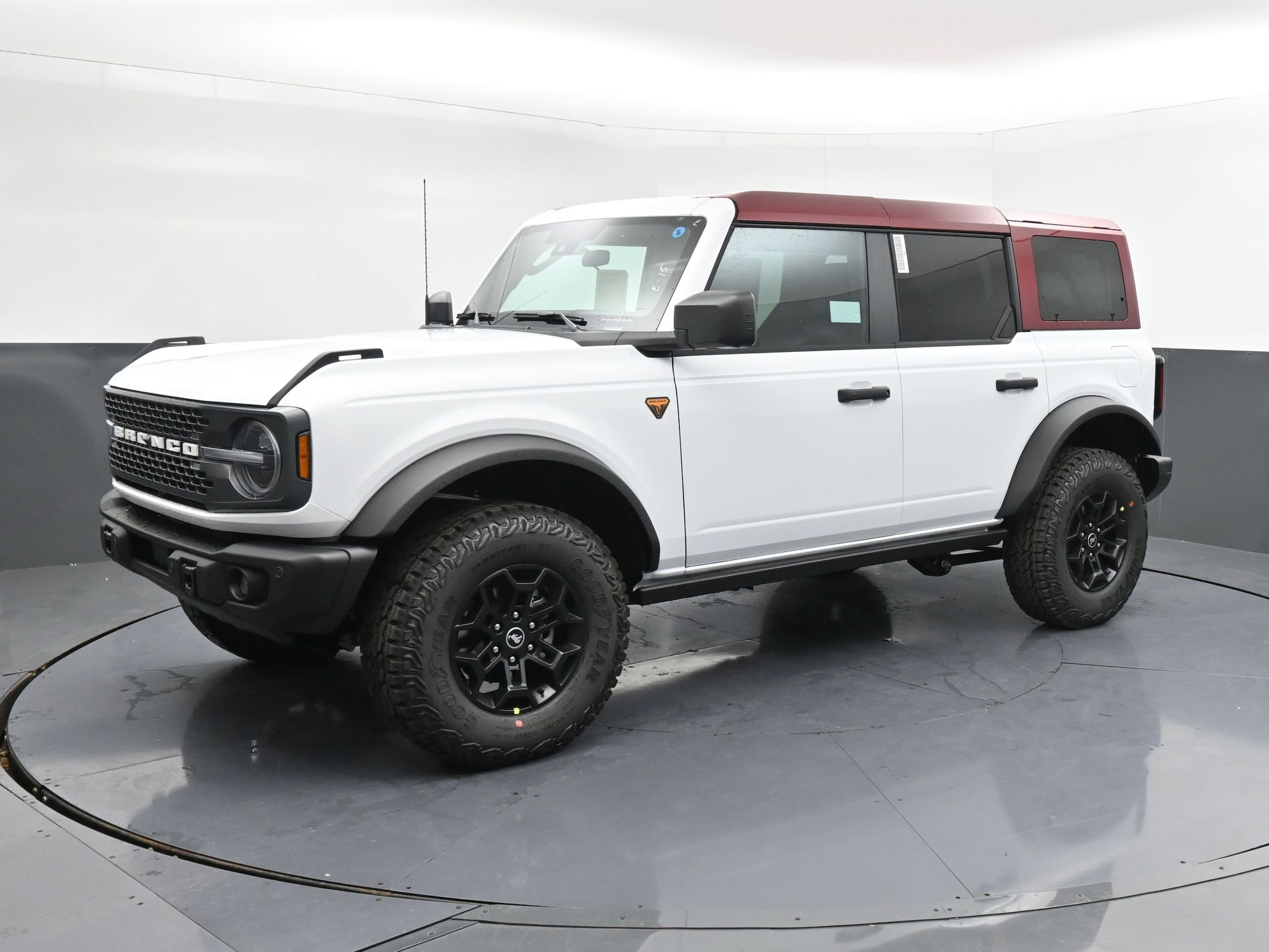 2026 Ford Bronco Badlands 4x4's photo
