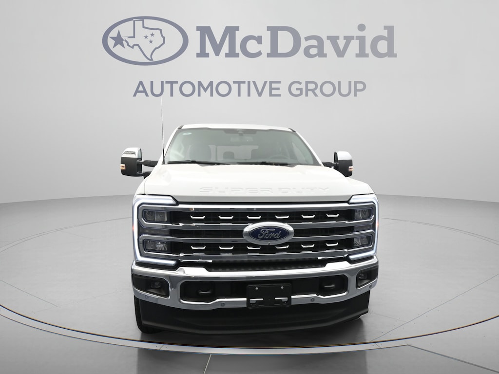 New 2026 Ford F-350 LARIAT Truck Crew Cab
