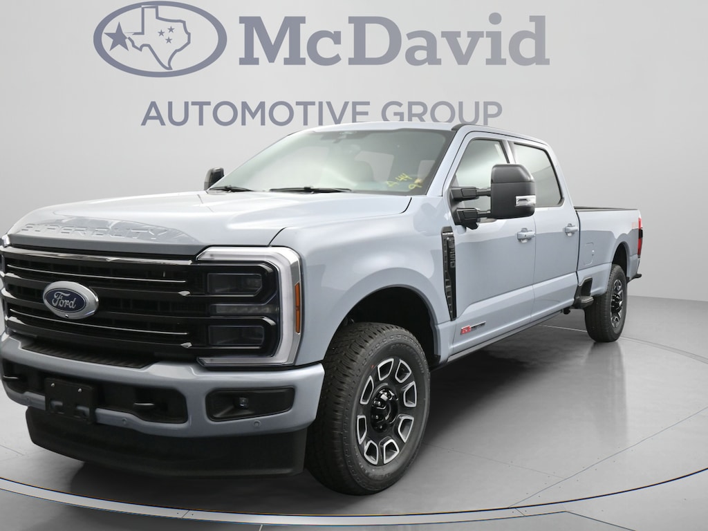 New 2026 Ford F-350 Platinum Truck Crew Cab