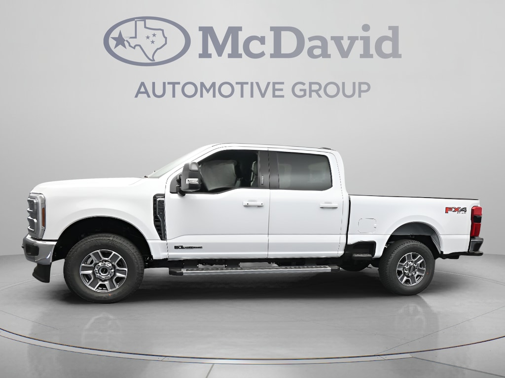 New 2026 Ford F-250 LARIAT Truck Crew Cab