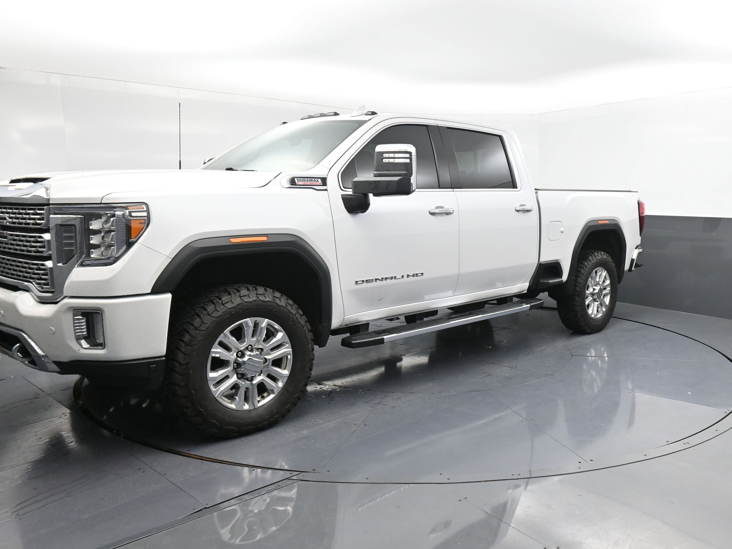 2021 GMC Sierra 4WD Crew Cab Standard Box Denali's photo