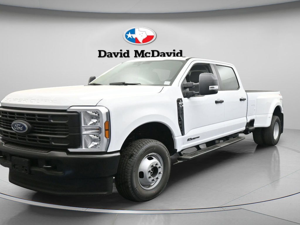 New 2026 Ford F-350 XL Truck Crew Cab