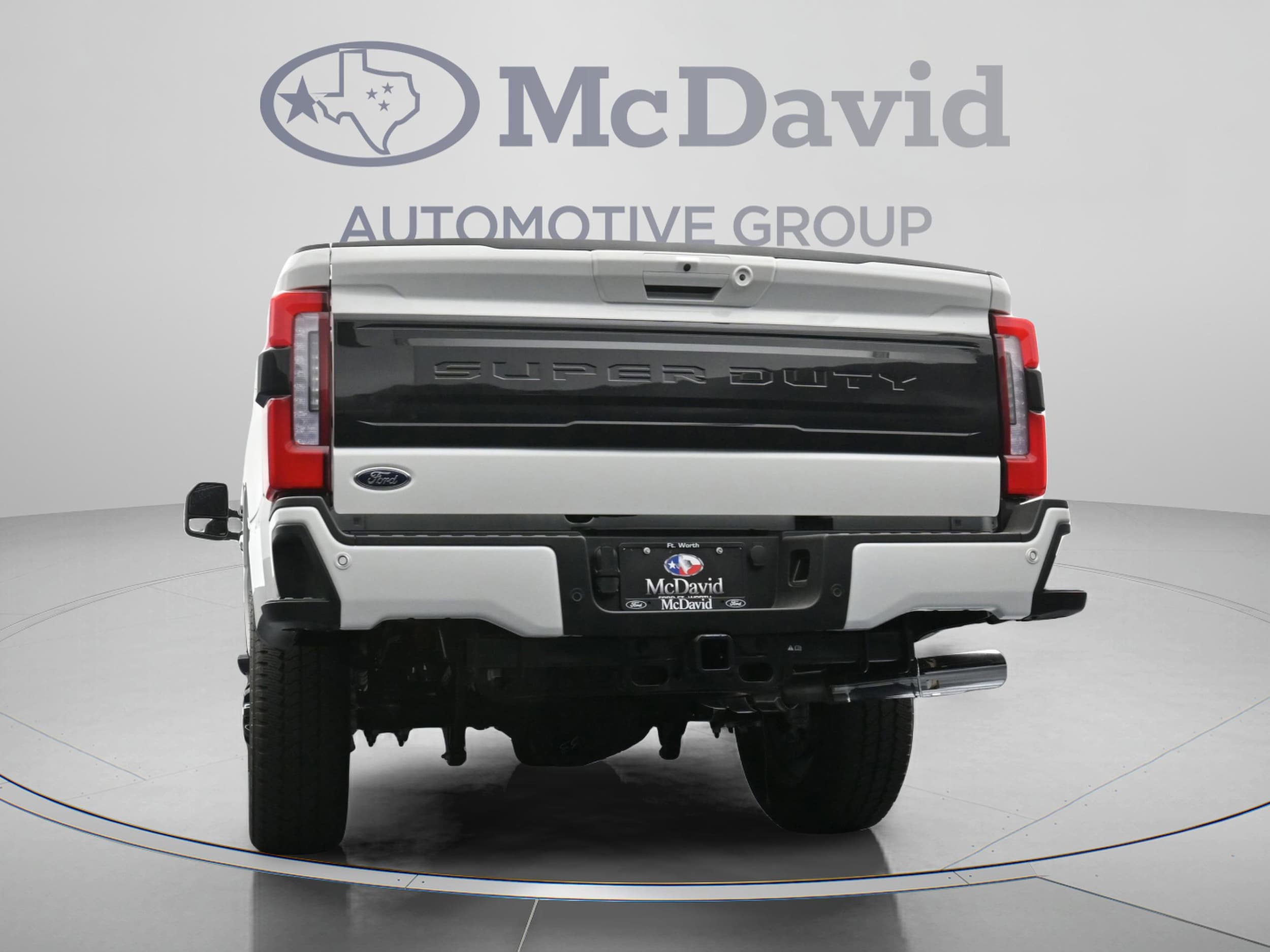 2026 Ford F-250 Super Duty Platinum - Photo 15