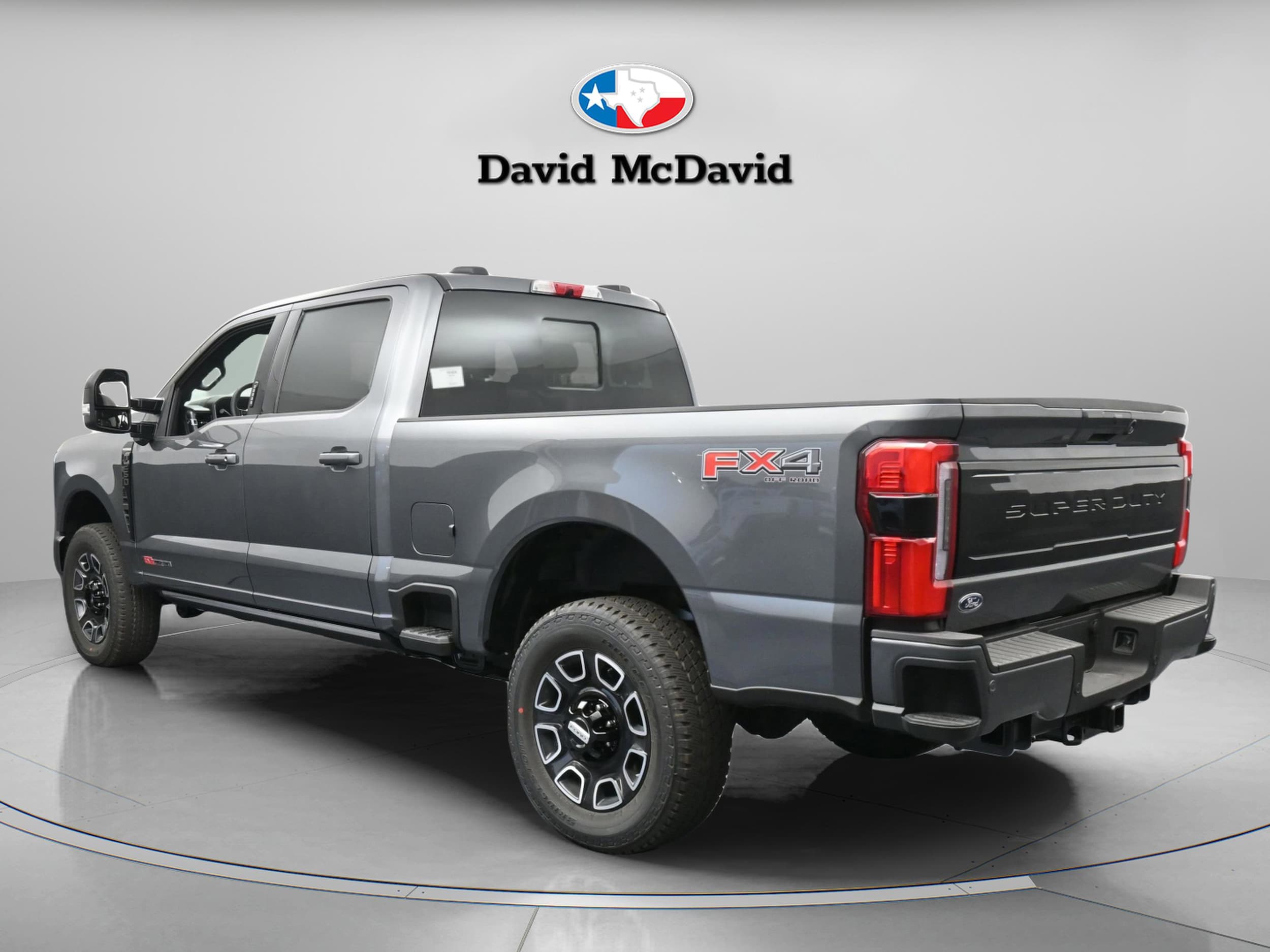 2026 Ford F-250 Super Duty Platinum - Photo 10