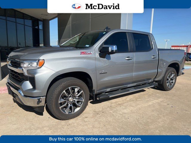 2025 Chevrolet Silverado 1500 LT's photo