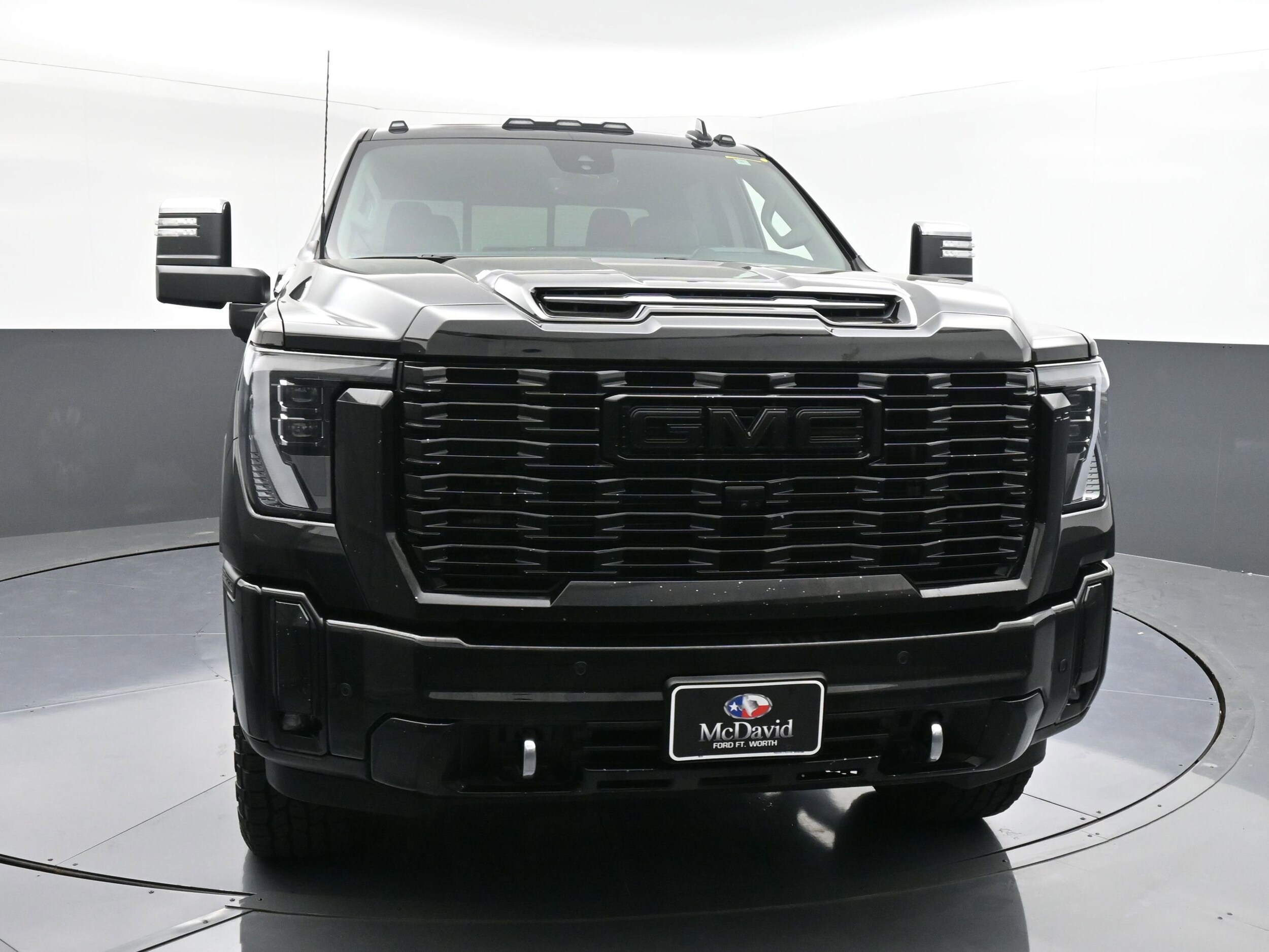 2024 Gmc Sierra 2500 HD Denali photo 2