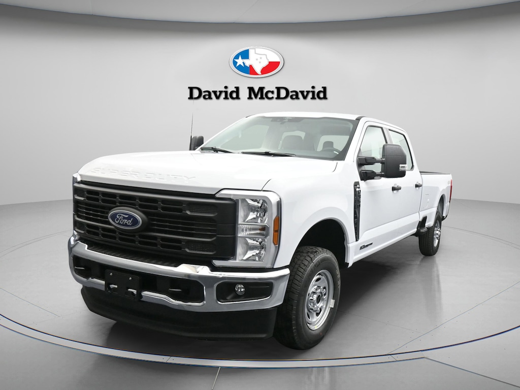 New 2026 Ford F-350 XL Truck Crew Cab