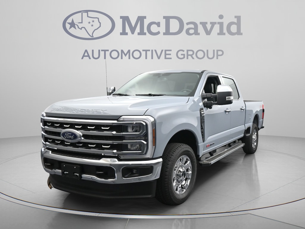 New 2026 Ford F-250 LARIAT Truck Crew Cab