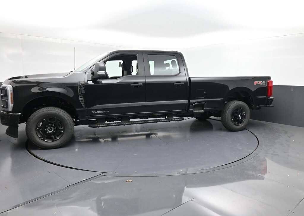 New 2026 Ford F-350 XL Truck Crew Cab