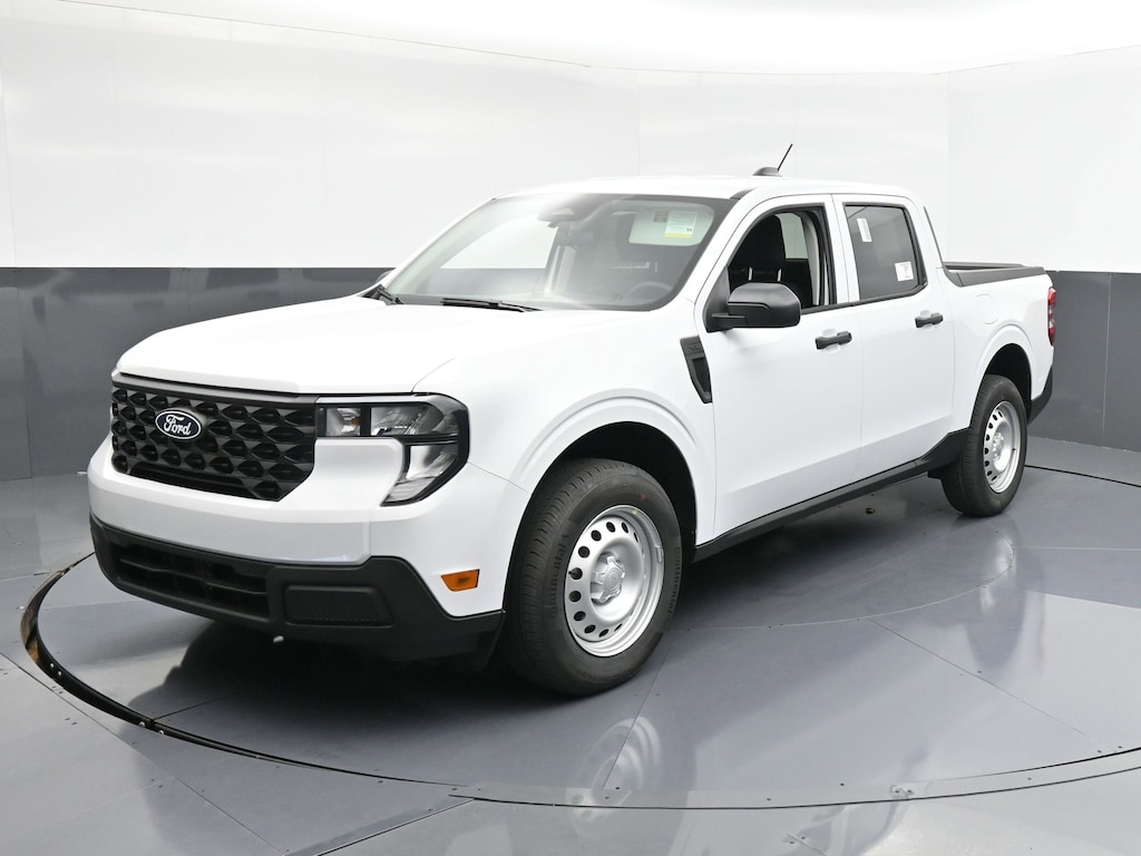 New 2025 Ford Maverick XL Truck SuperCrew