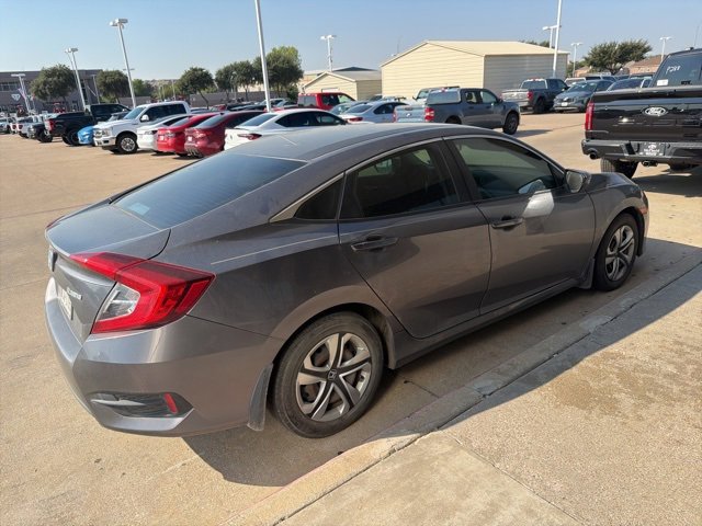 2017 Honda Civic LX photo 3