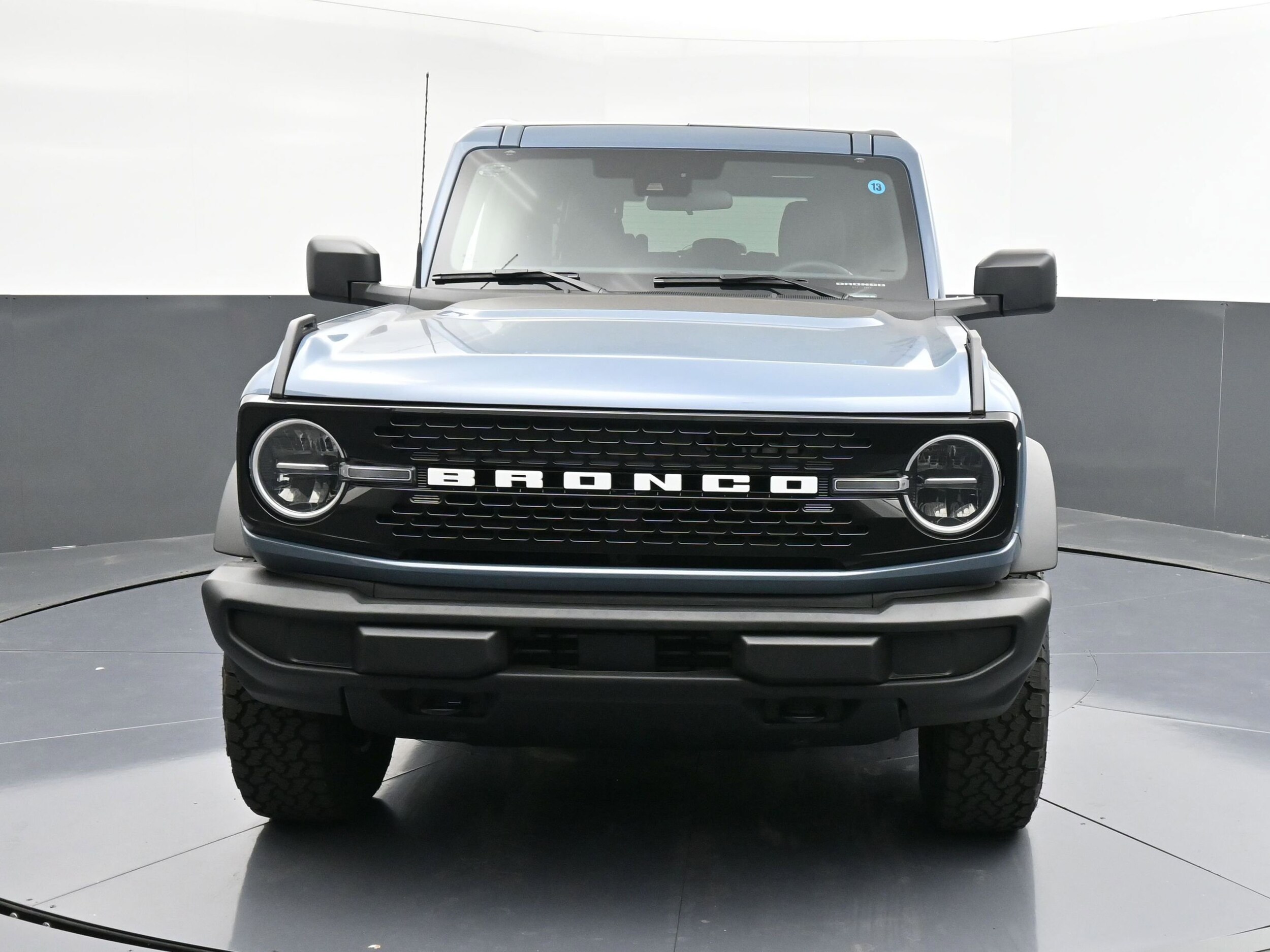 2025 Ford Bronco Big Bend photo 2