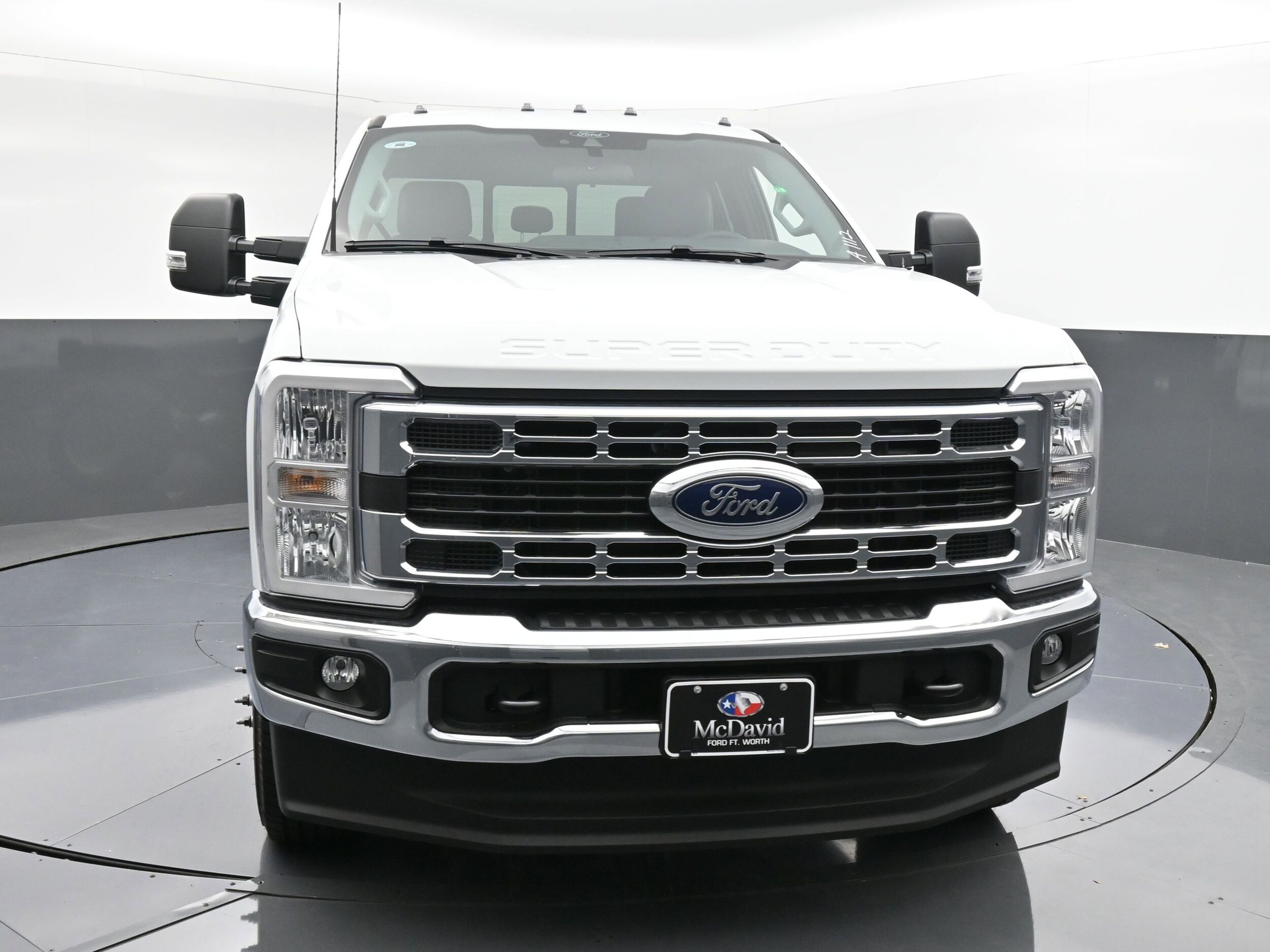 2025 Ford F-350 XL photo 2