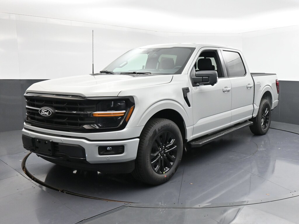 New 2026 Ford F-150 XLT Truck SuperCrew Cab