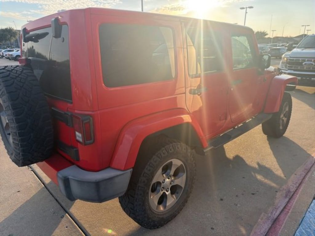 Used 2016 Jeep Wrangler JK Unlimited Sahara SUV