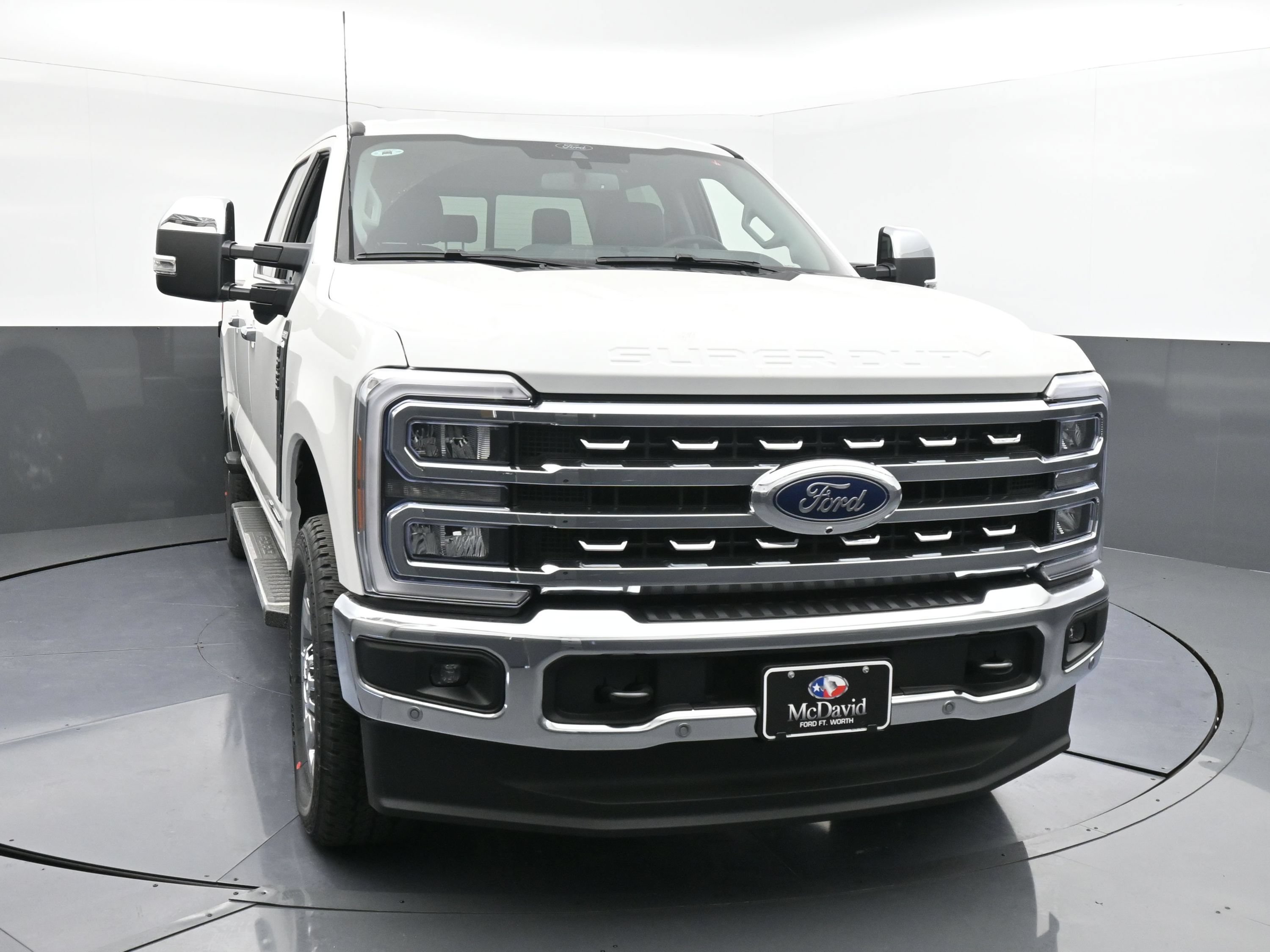 New 2026 Ford F-250 LARIAT Truck Crew Cab