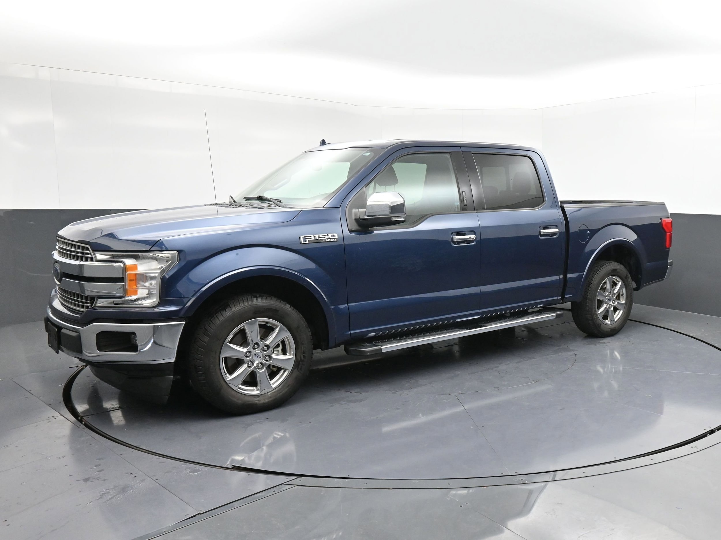 2018 Ford F-150 Lariat SuperCrew 5-1/2 Box's photo