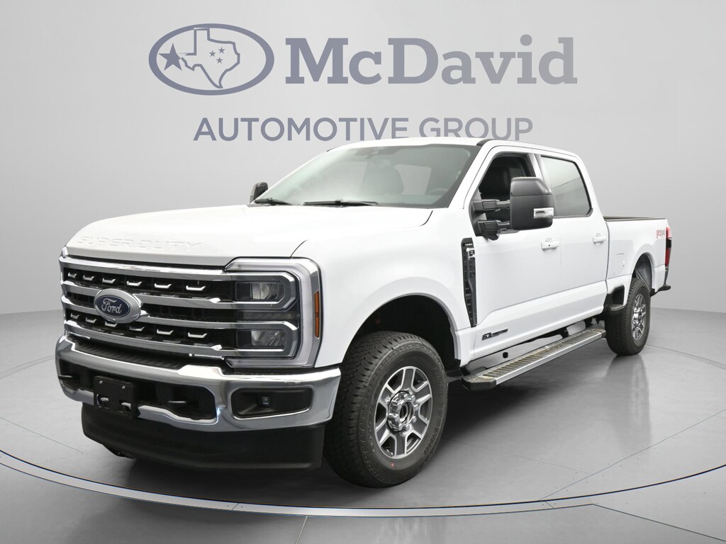 New 2026 Ford F-250 LARIAT Truck Crew Cab