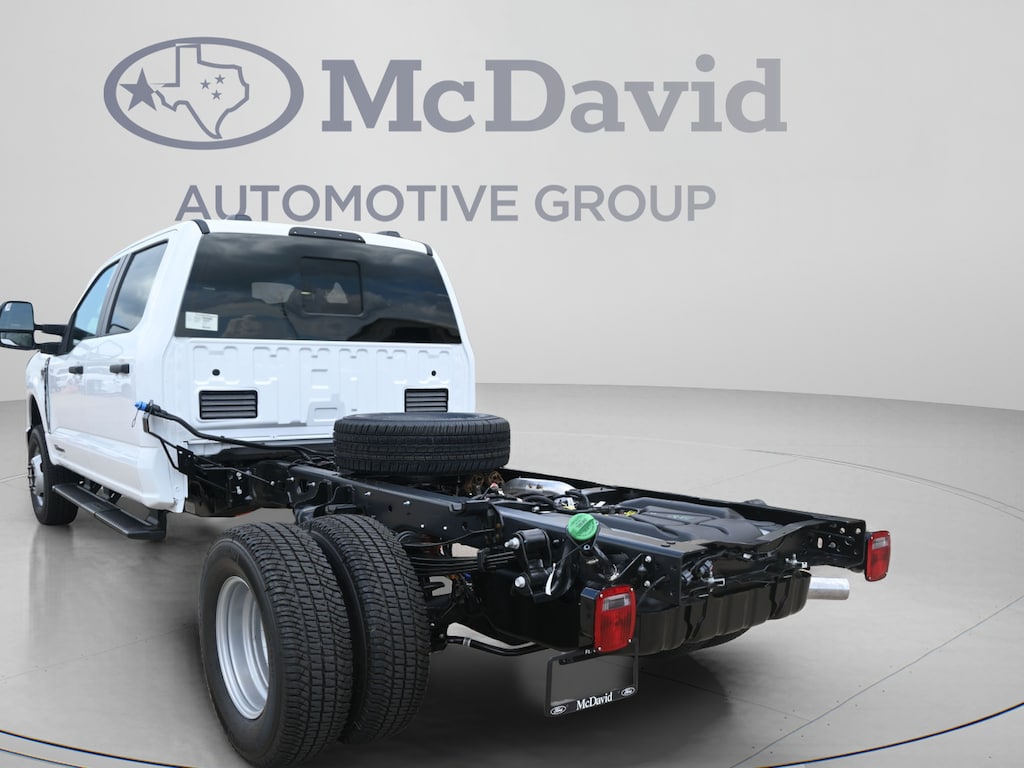New 2026 Ford F-350 Chassis XL Truck Crew Cab