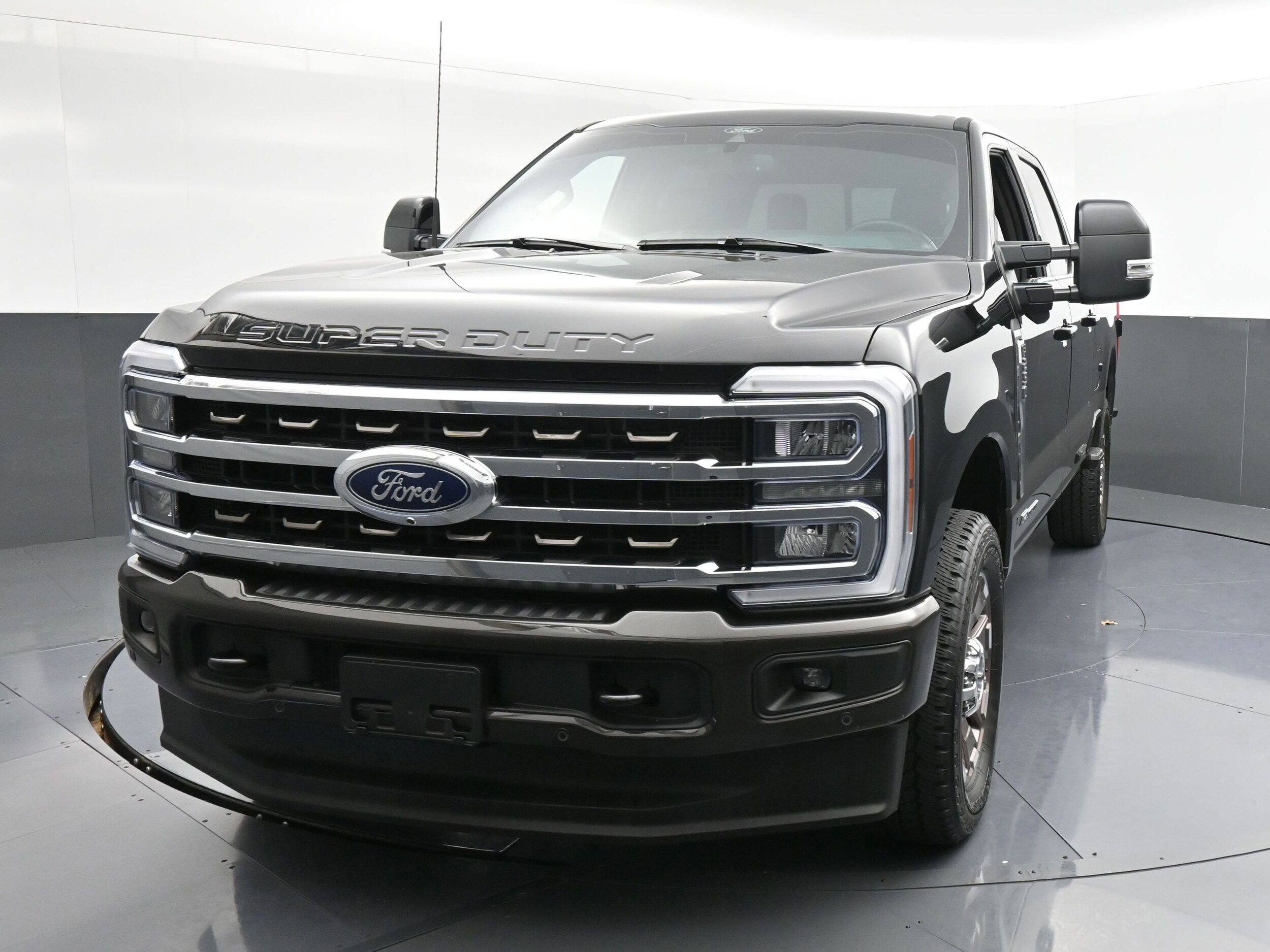 2024 Ford F-250 King Ranch photo 3