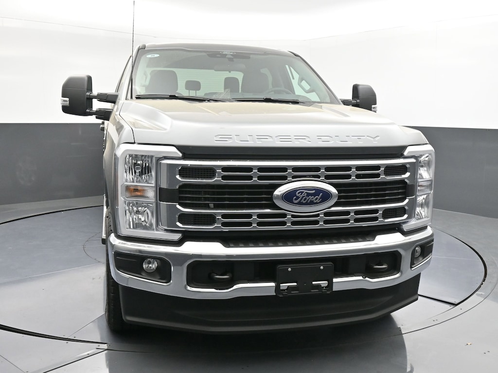 New 2026 Ford F-250 Truck Crew Cab