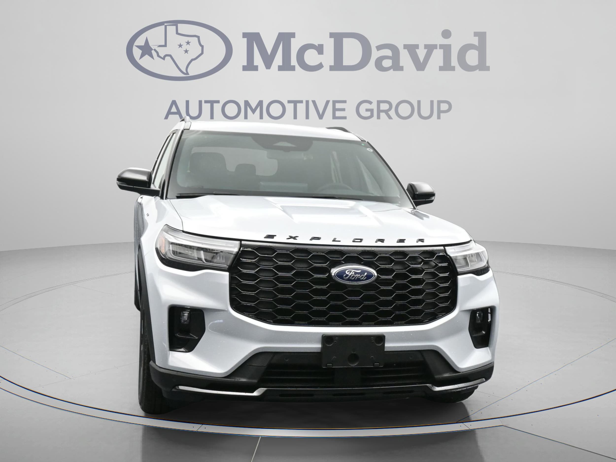 2026 Ford Explorer ST-Line - Photo 2