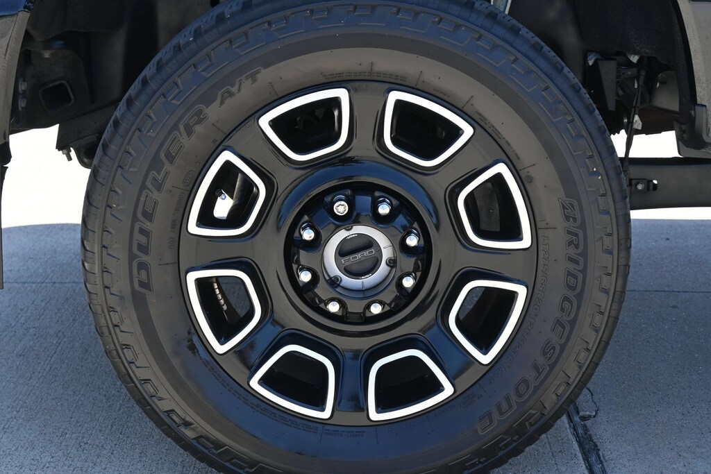 Used 2023 Ford F-350 Platinum Truck Crew Cab