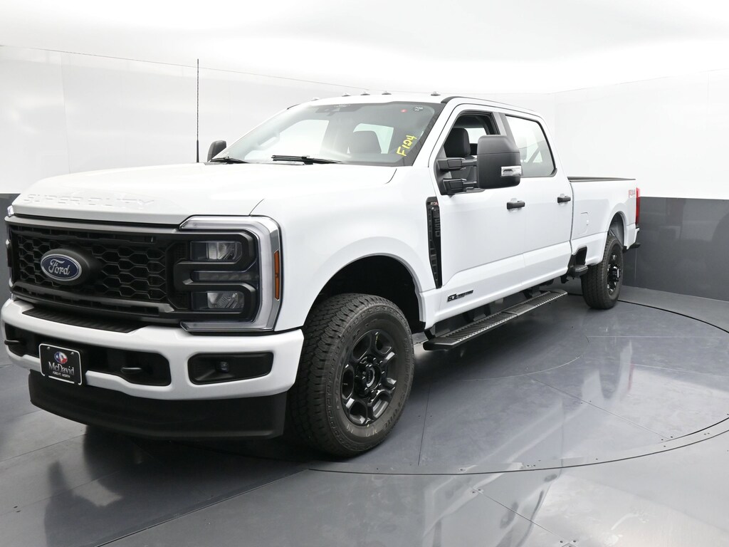 New 2026 Ford F-250 XL Truck Crew Cab