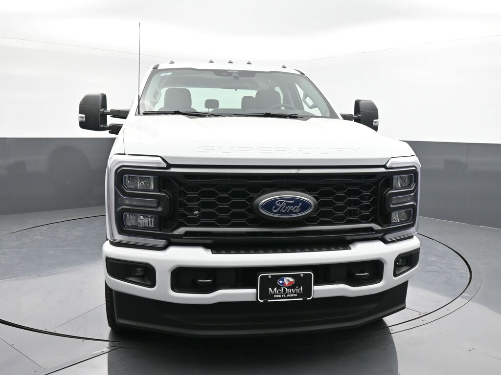 New 2026 Ford F-250 XL Truck Crew Cab