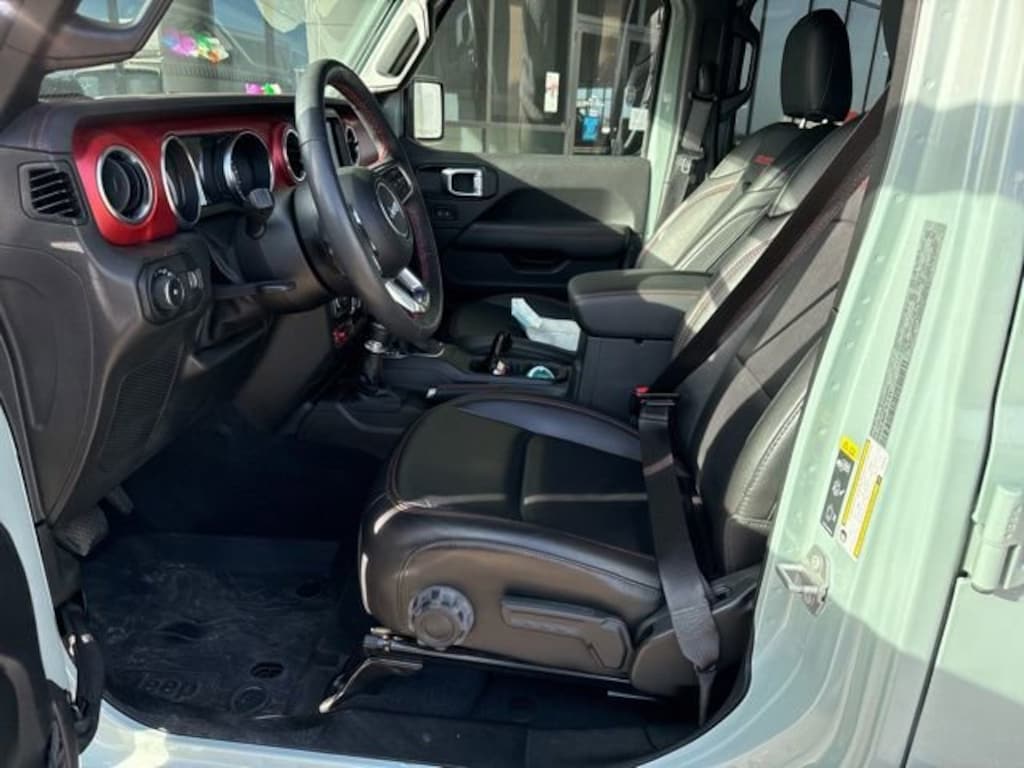 Used 2023 Jeep Wrangler Rubicon SUV