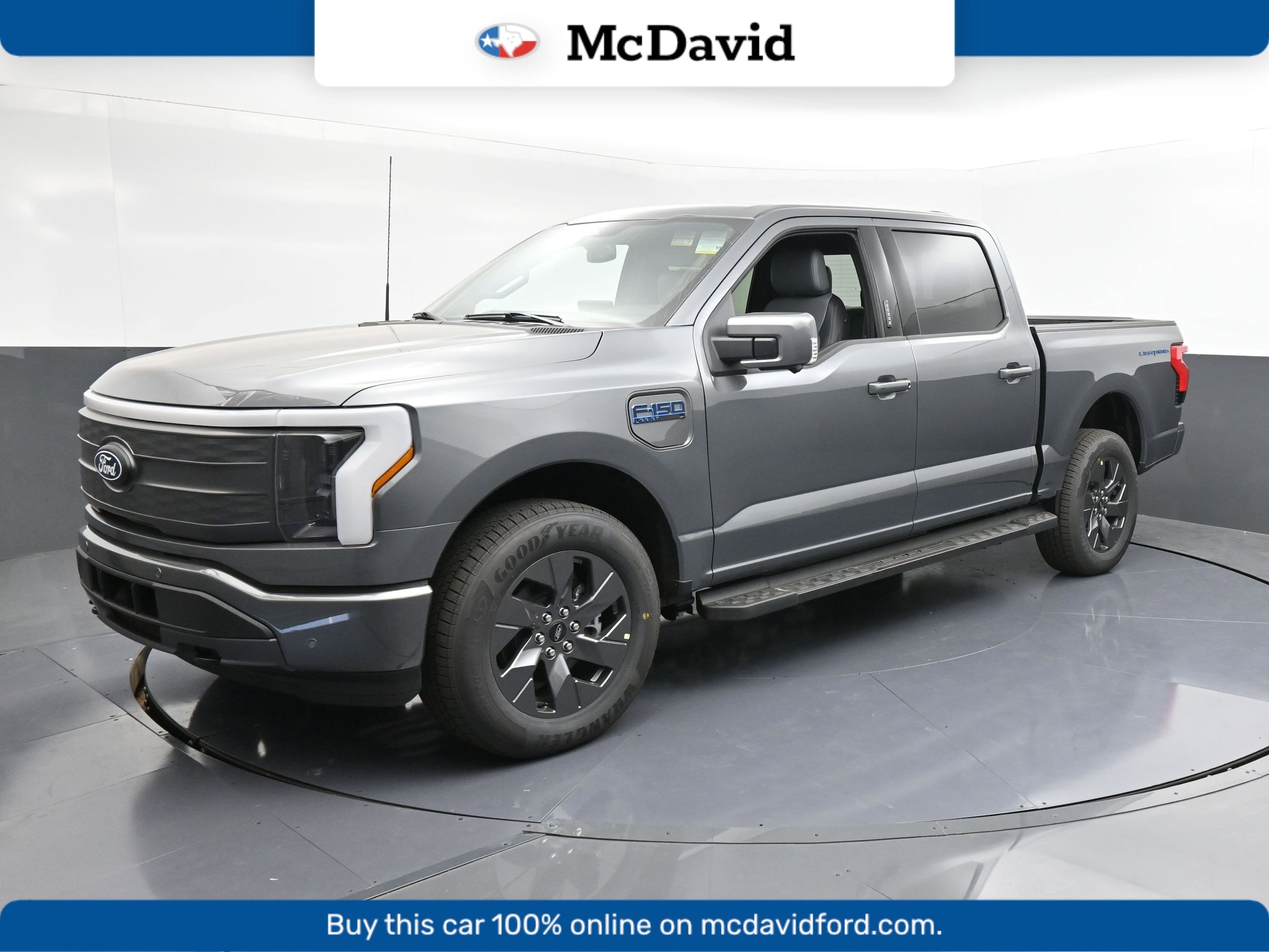 2025 Ford F-150 Lightning Lariat's photo