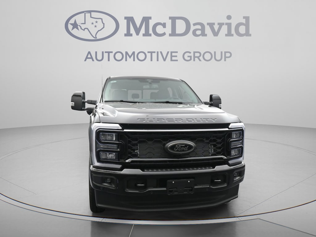 New 2026 Ford F-250 LARIAT Truck Crew Cab